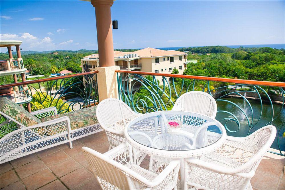 Clarion Suites Roatan At Pineapple Villas French Harbour Eksteriør billede
